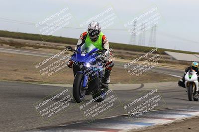 media/Oct-13-2025-Lets Ride (Mon) [[1a1cd08581]]/B Group/1220pm (Wheelie Bump)/